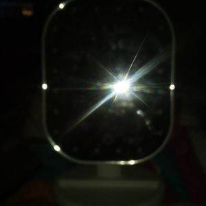 Light up makeup mirror